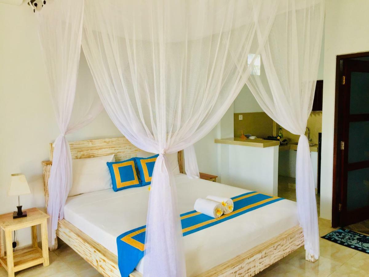 D'Uma Amed Homestay 외부 사진